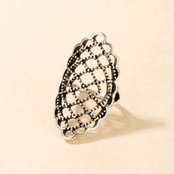 π5 for $25* Silver Boho Ring - Picture 3 of 5